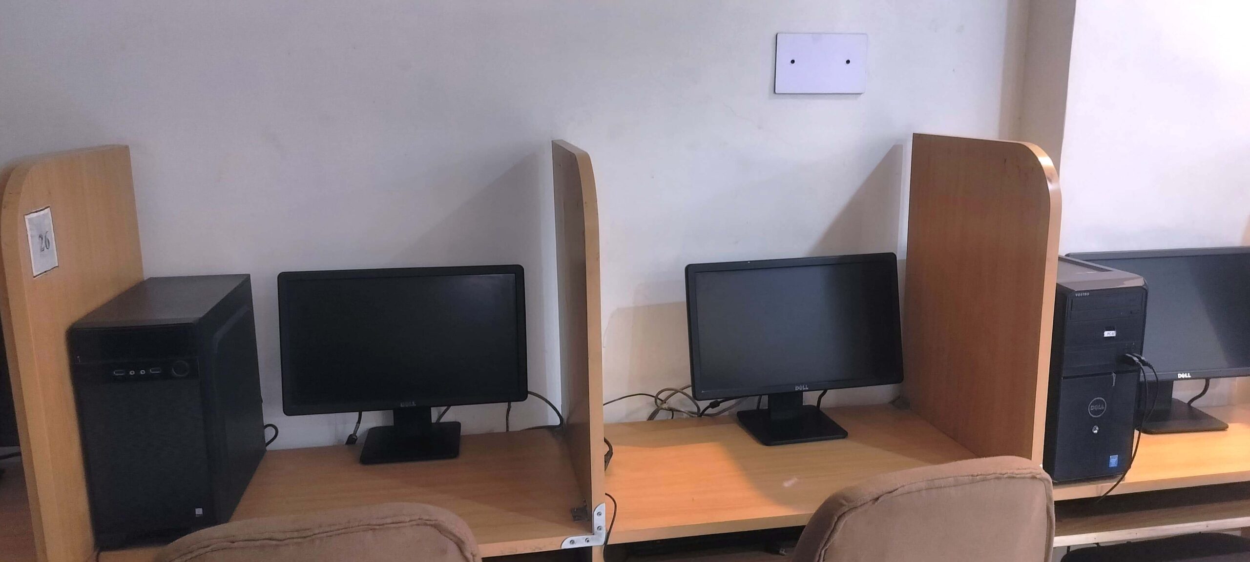 3. Computer Lab (3)